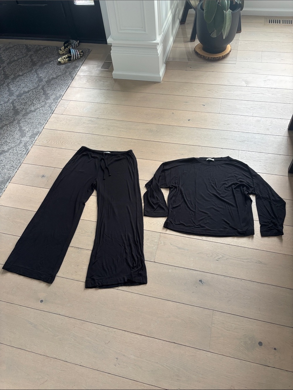 2 piece lounge set